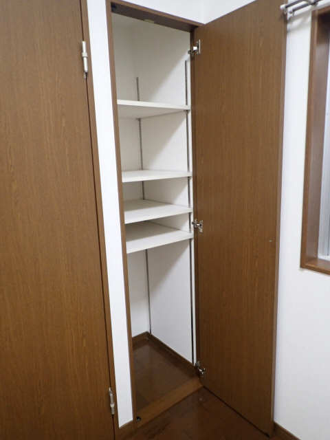 リビング　収納